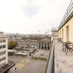 Cityview Balcony - In The Heart Of アパート