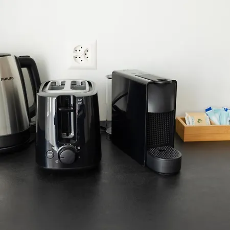 דירה Cityview Balcony - In The Heart Of ביאל