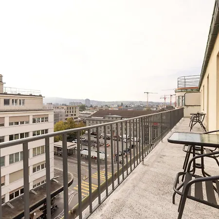 Cityview Balcony - In The Heart Of *