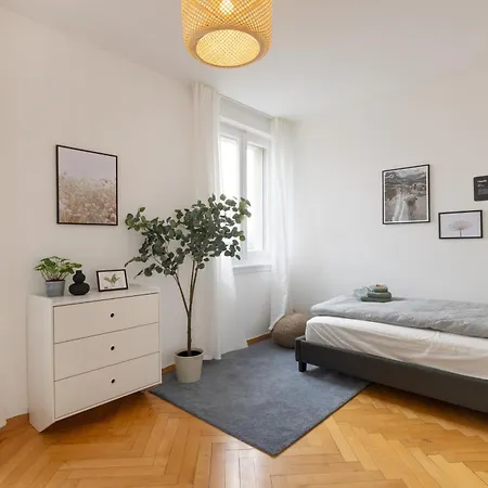 Cityview Balcony - In The Heart Of Apartamento *