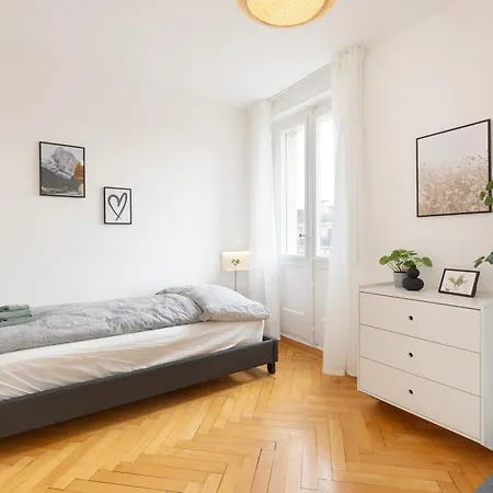 Cityview Balcony - In The Heart Of *