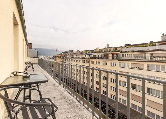 דירה Cityview Balcony - In The Heart Of *