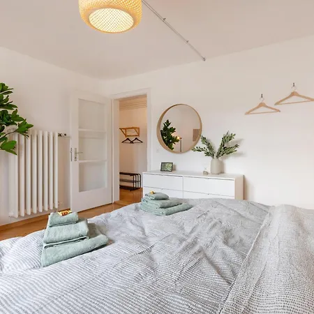 Cityview Balcony - In The Heart Of